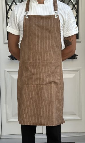 Kahve Renk Çizgili İnce Kumaş Tokalı Cepli Mutfak Önlüğü